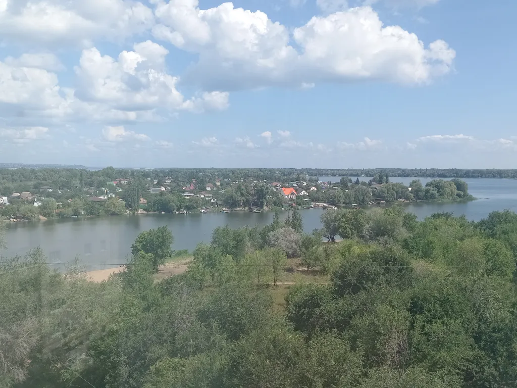 Ваша уютная гавань с видом на величественную Волгу