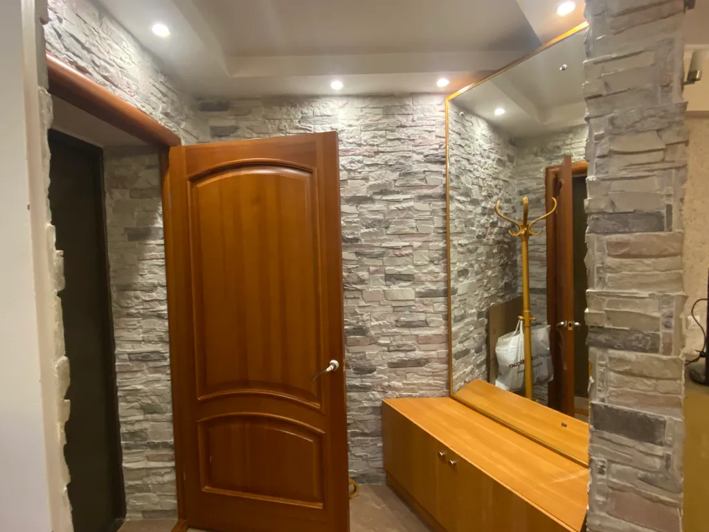 Двухкомнатная квартира рядом с АРТ квадратом