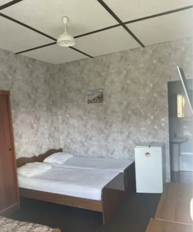 Комната с балконом