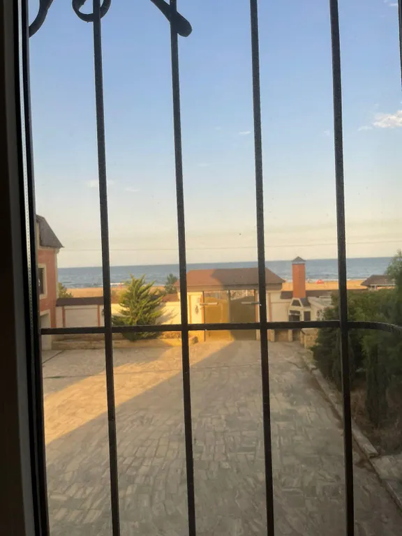 Дом с видом на море