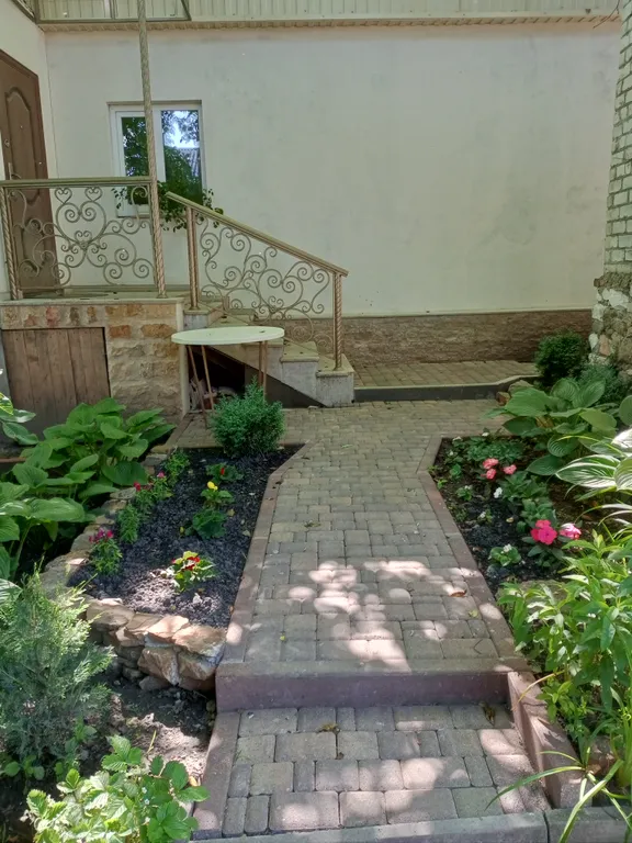 Коттедж Уютный домик в тихом районе — Кисловодск