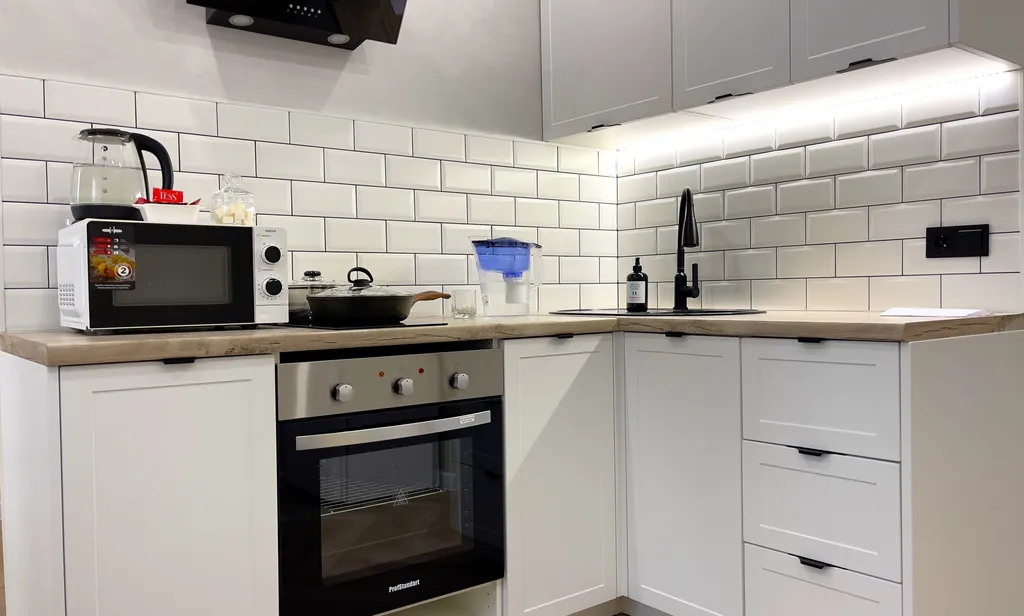 Квартира Апартамент рядом с поликлиниками — Тюмень