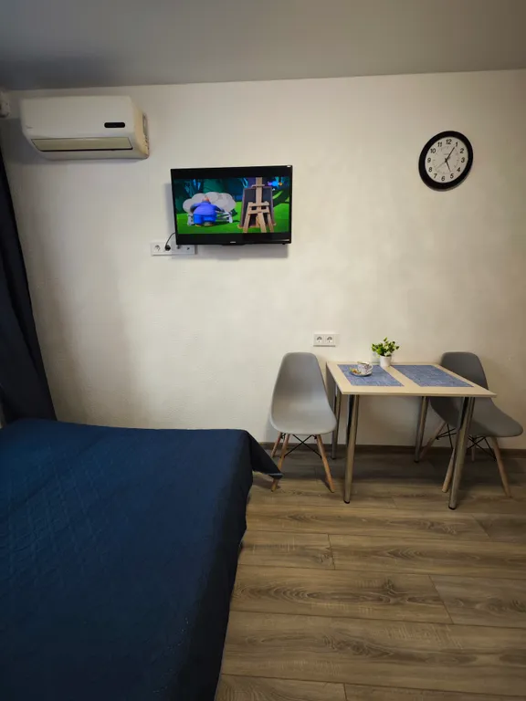 Современная студия в центре возле вокзала