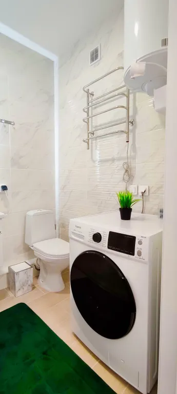 Апартаменты с бассейнами во дворе