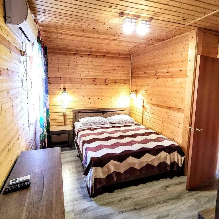 Коттедж Адмиральский домик на море — Солнечная Долина