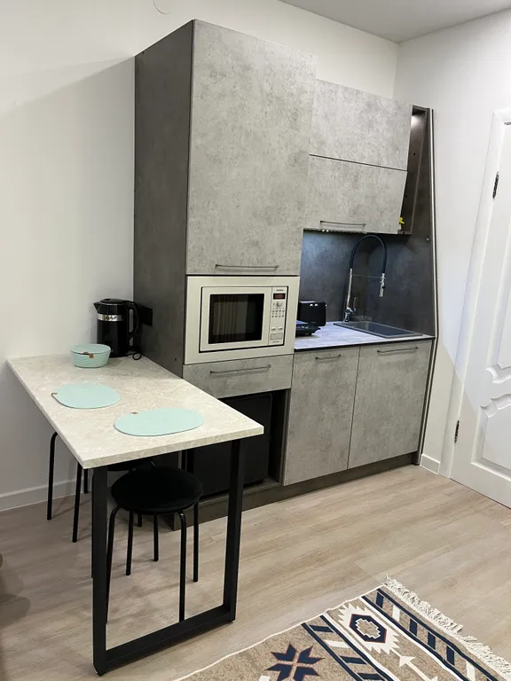 Квартира Квартира Уютная студия Бохо с новым дизайнерским ремонтом — Красноярск