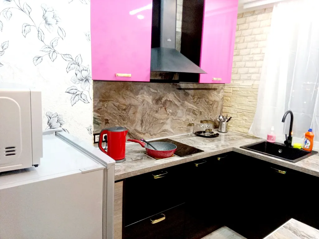 3-х комнатная квартира с хорошим ремонтом, Октябрьский район