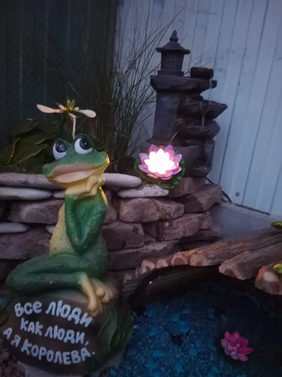 Уютная комната-студия в центре города с цветущим двориком с фонтанчиками