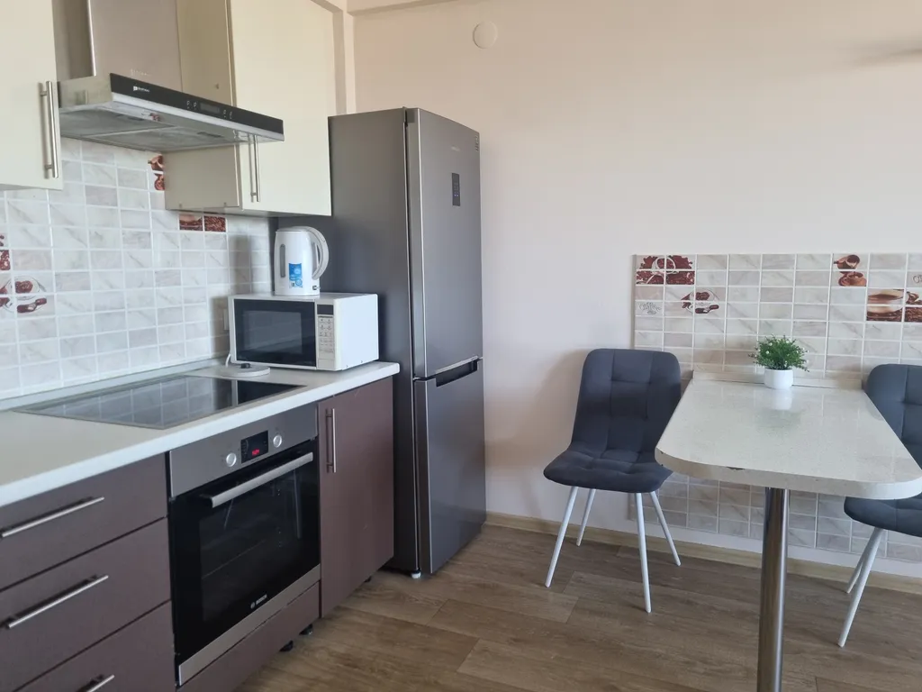 Уютная евродвушка рядом с Пиплс парком