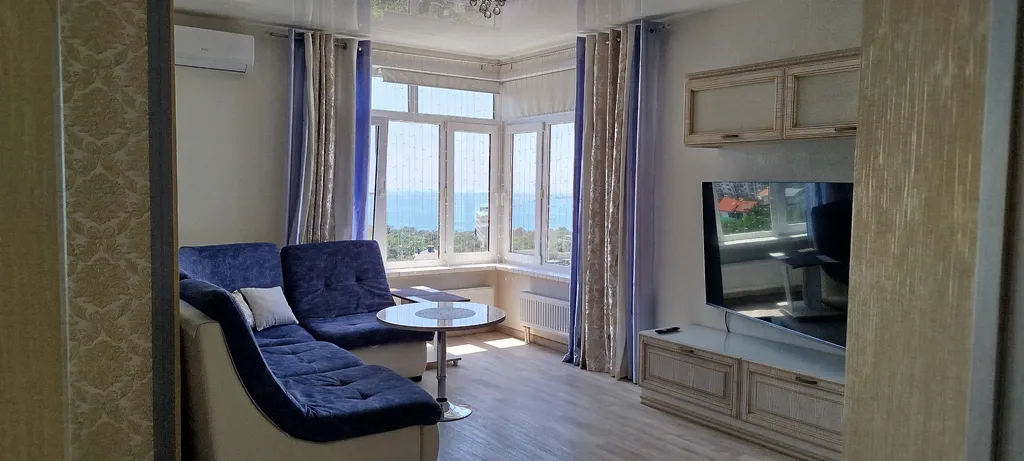 Апартамент с видом на море