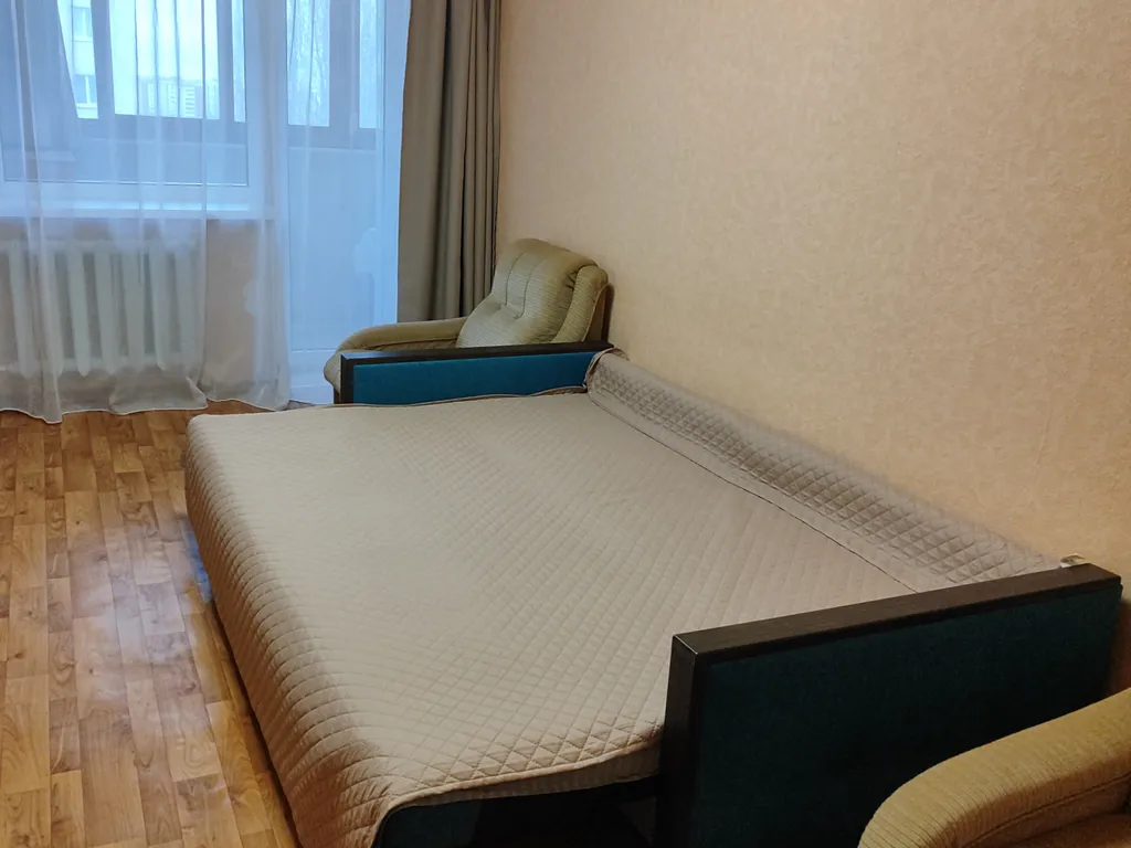 Квартира с видом на Родину Мать