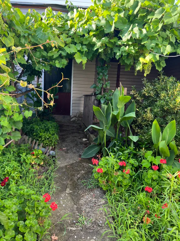 Домик с видом на море и бассейном