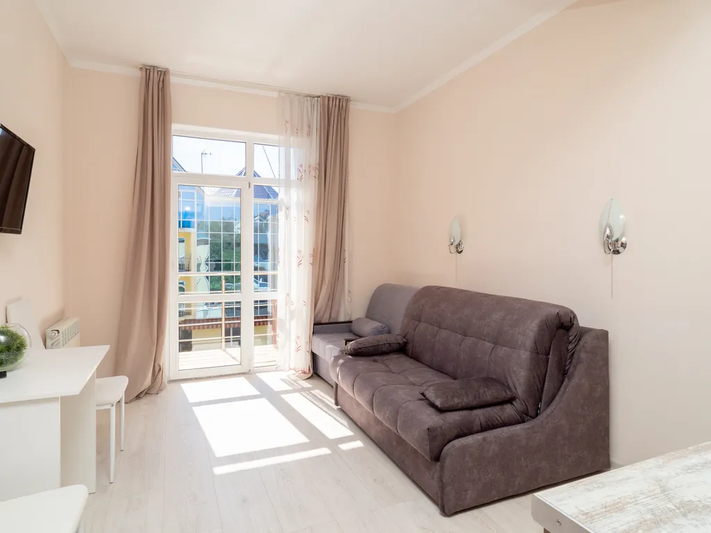 Квартира Квартира Студия у моря с теплым бассейном — Сириус