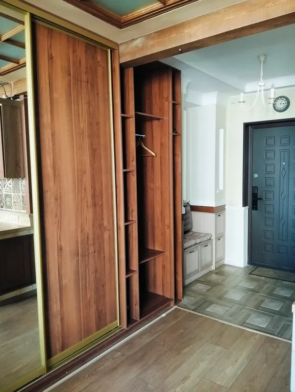 Студия у метро