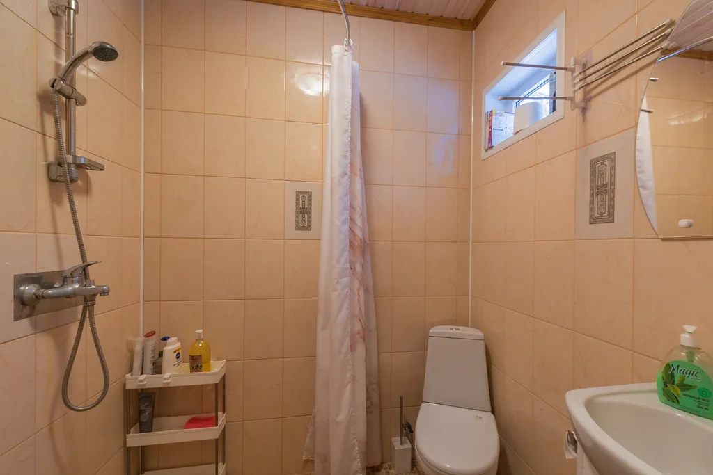 Дом на берегу Ладоги