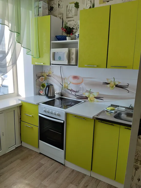 Квартира, в самом центре посёлка, рядом с горой, тёплая, чистая — аренда посуточно в Шерегеш