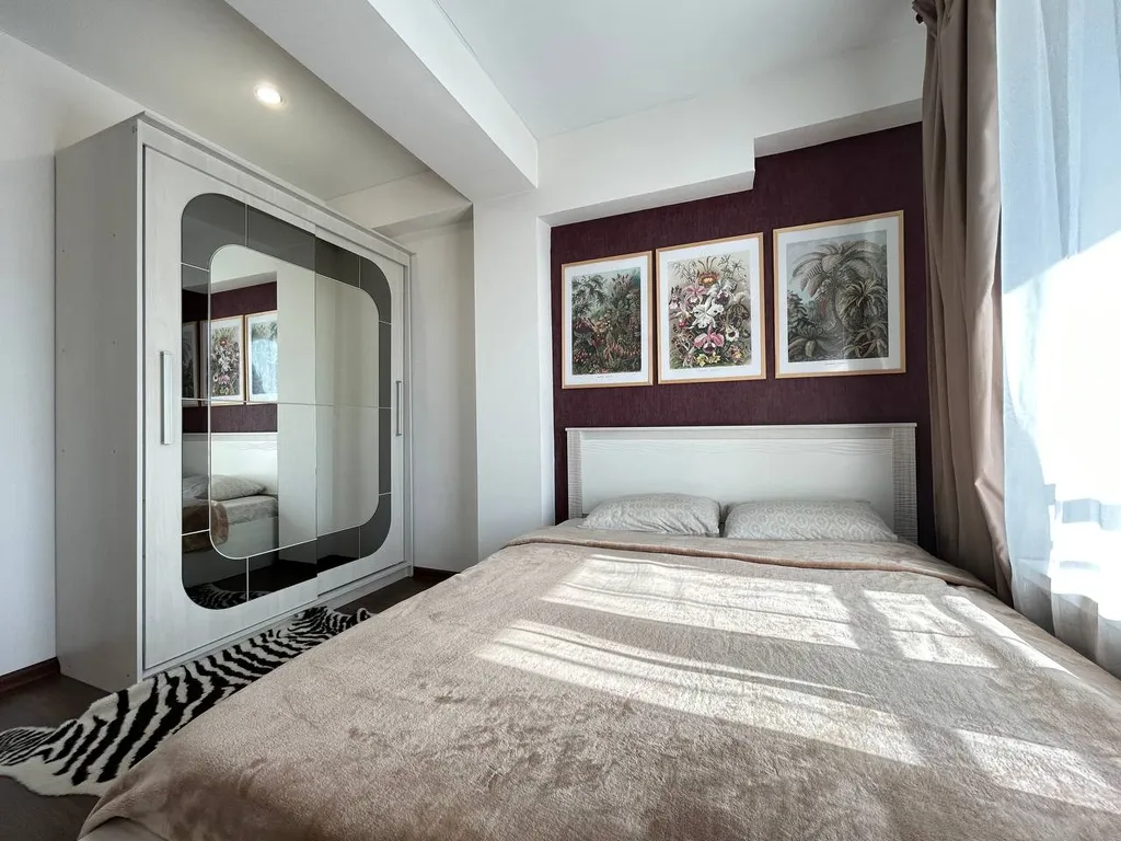 Апартамент с видом на море и горы