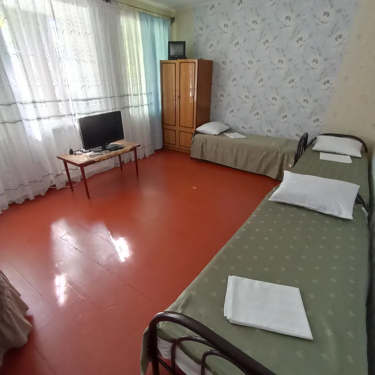 Уютный дом у моря