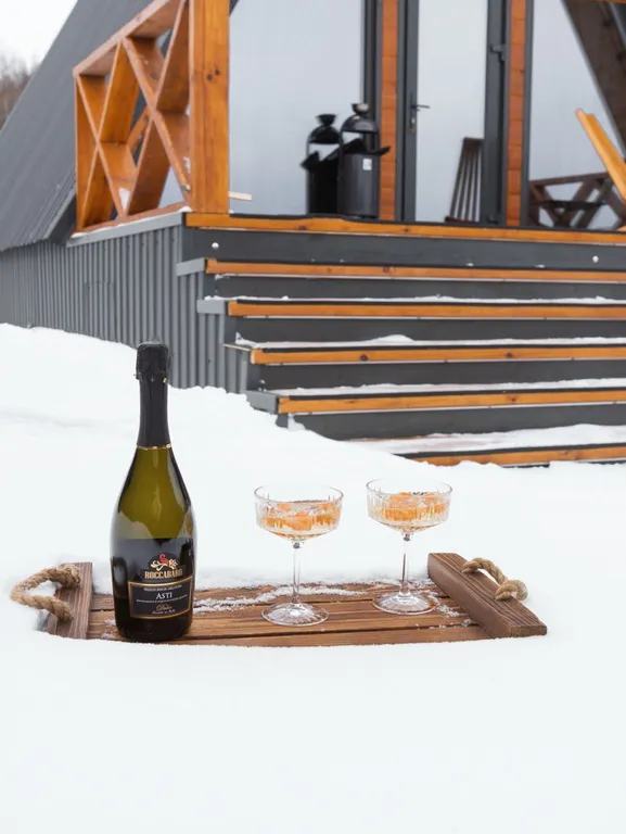 База отдыха на берегу реки Волги