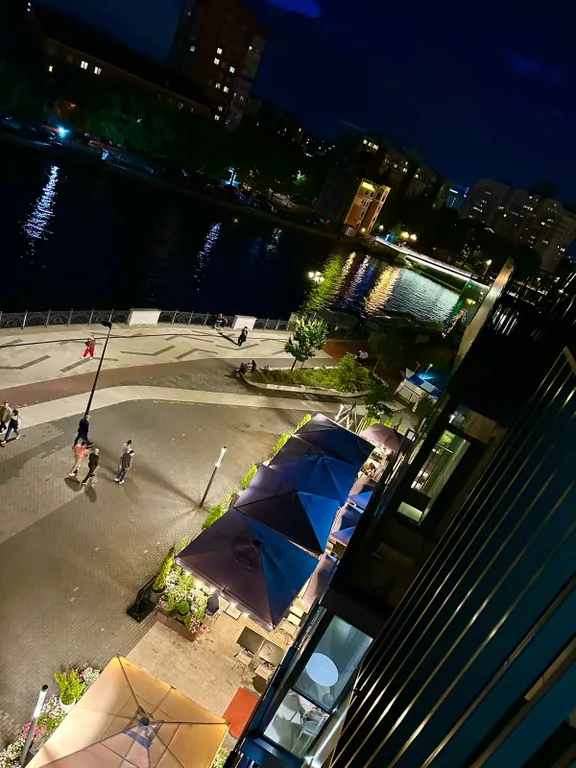 Евродвушка в Рыбной деревне, остров Канта