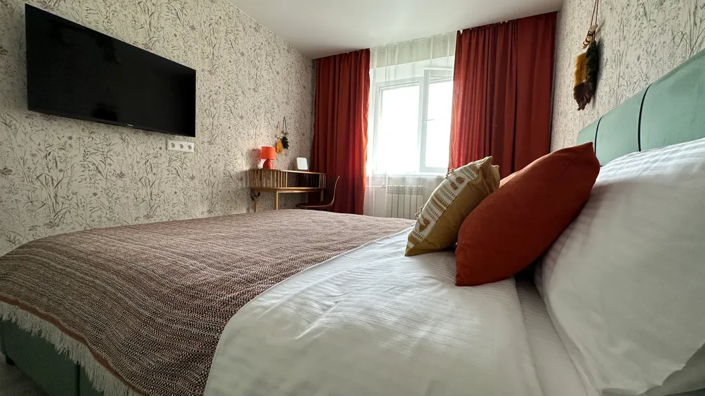 Яркий просторный апартамент около ЖД вокзала