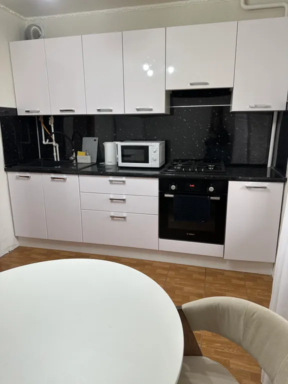 Квартира Уютная и светлая квартира в центре города — Элиста