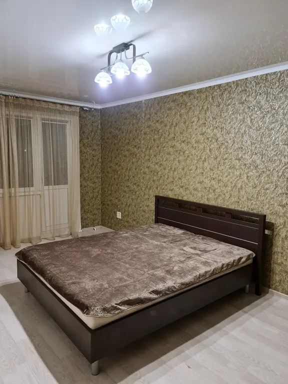 Уютная квартира в экологически чистом районе — аренда посуточно в Магнитогорск