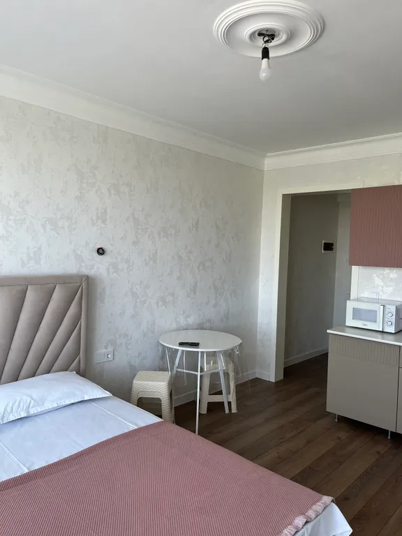 Студия с видом на море