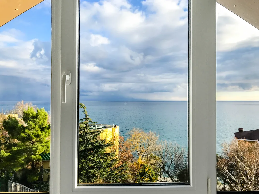 Вилла на берегк моря