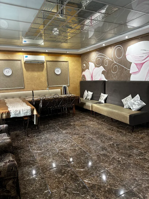 Коттедж с бассейном