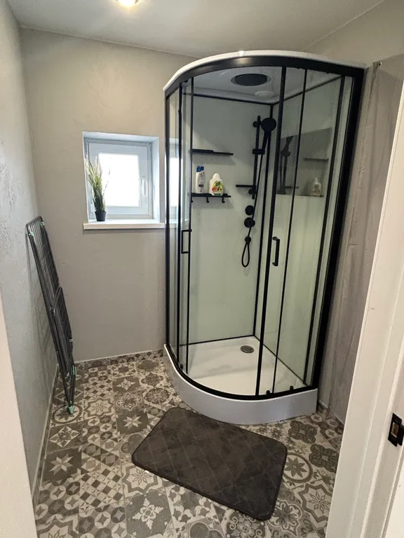 Эко-дом у озера с чаном, сауной и бильярдом