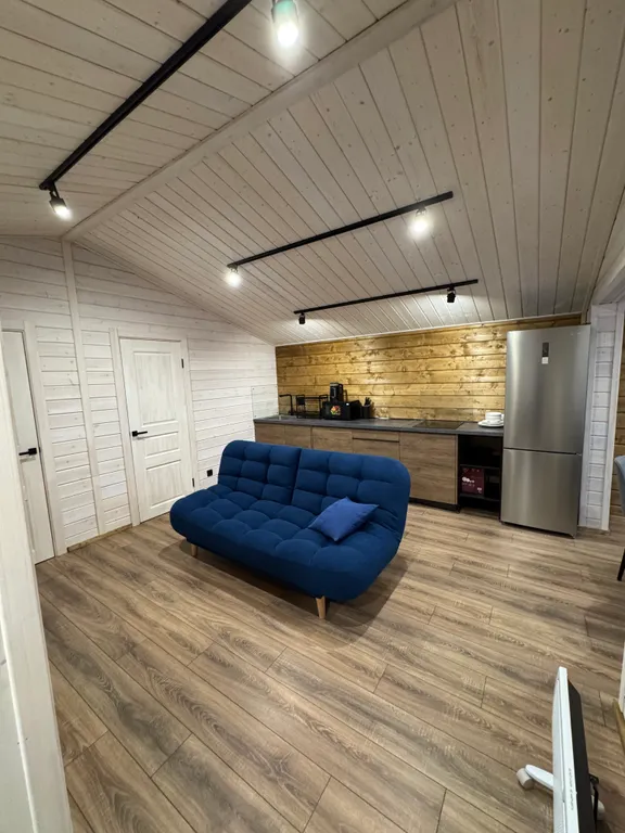 Коттедж Домик на поляне — Светлое