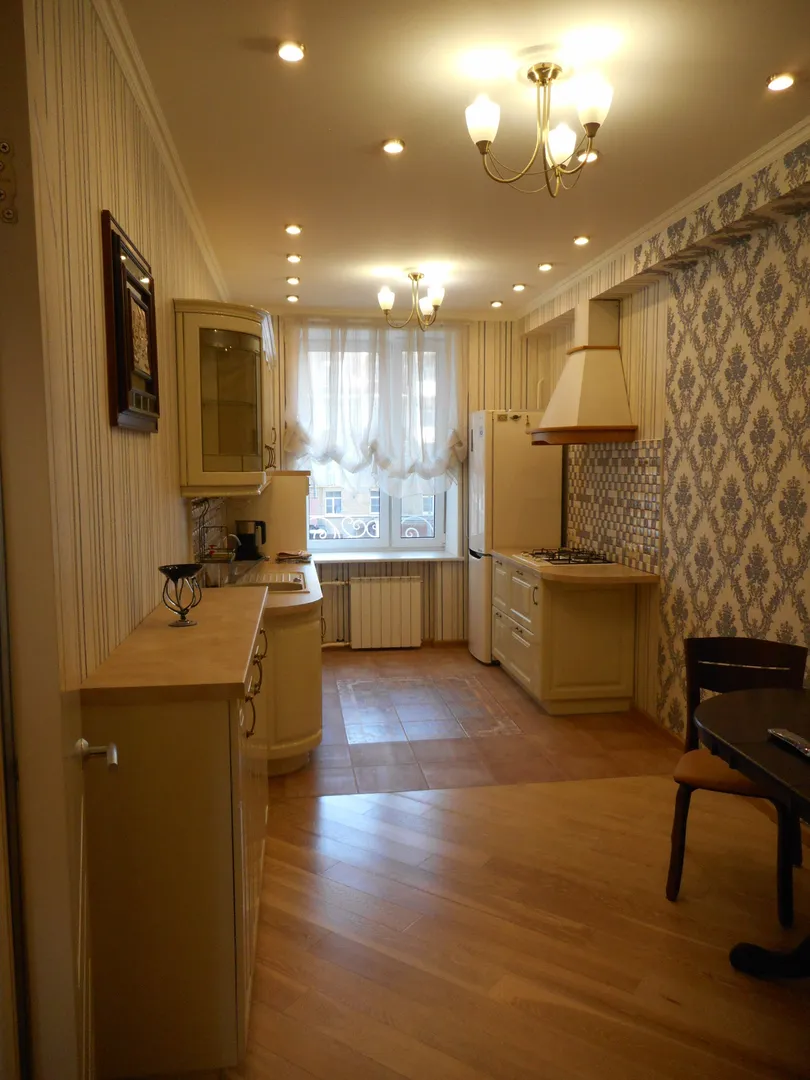 Кухня - столовая Kitchen-dining room