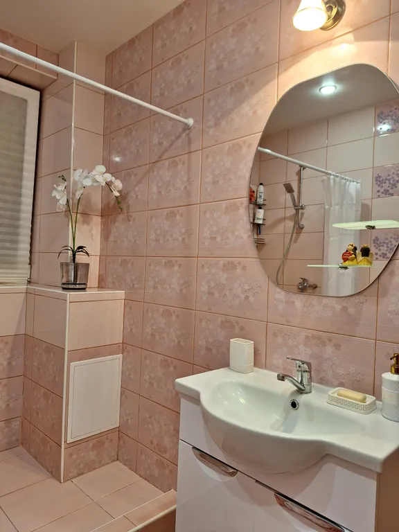 Большая студия рядом с аэропортом