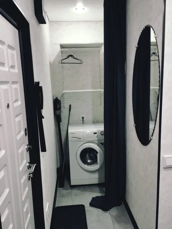 Отличная квартира черный кот