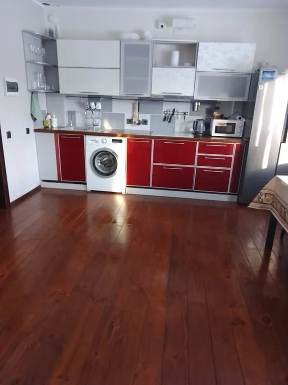 Дом из бруса в тихом красивом месте в пяти километрах от горы Соболиной