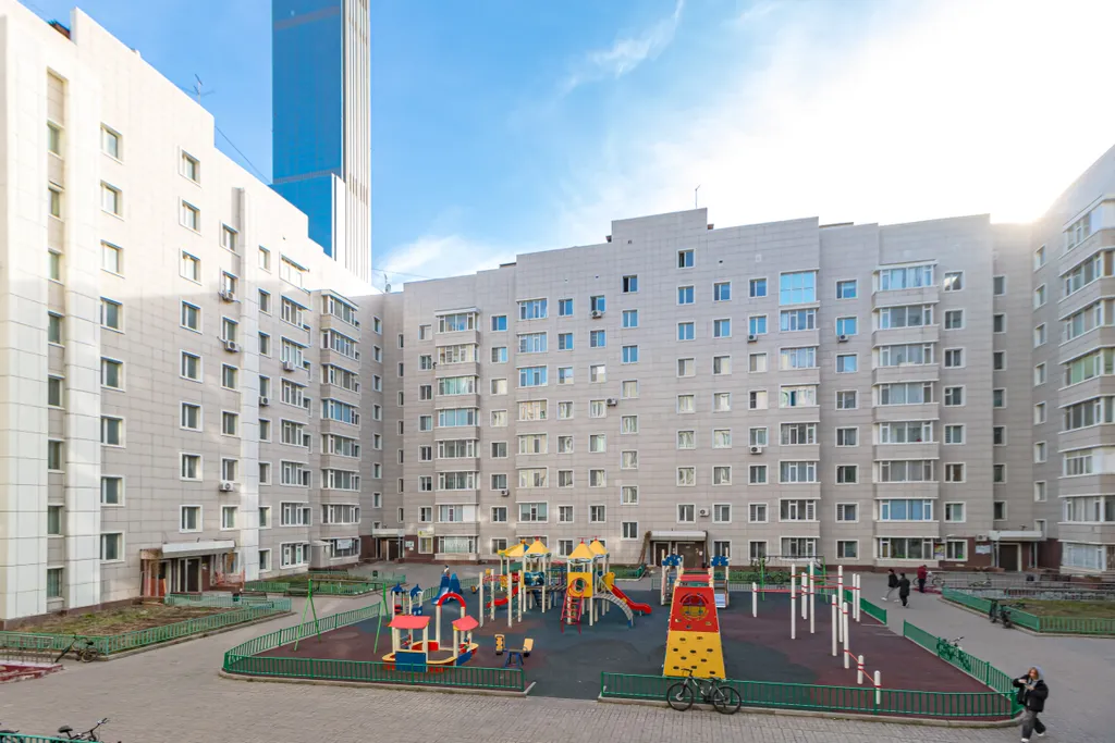 Светлая и уютная в центре