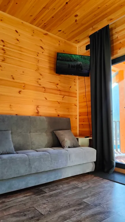 Четырёхместный номер с видом на горы