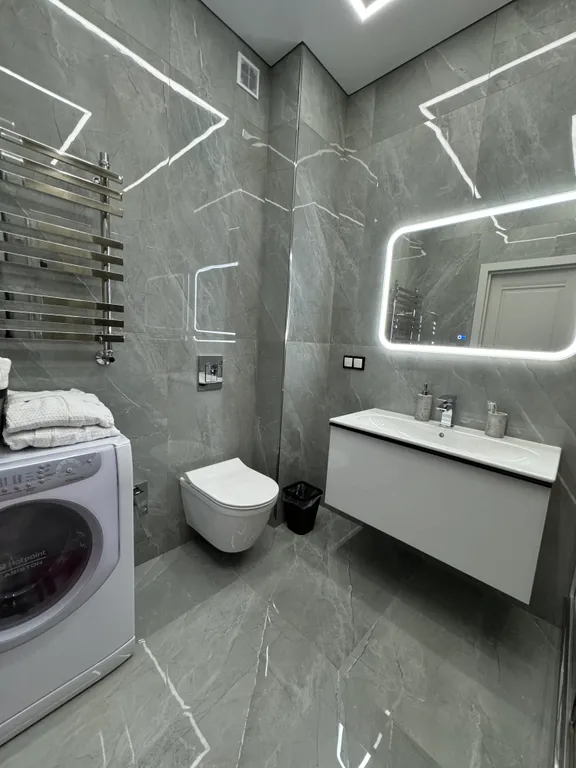 Престижная новая квартира рядом с парком победы