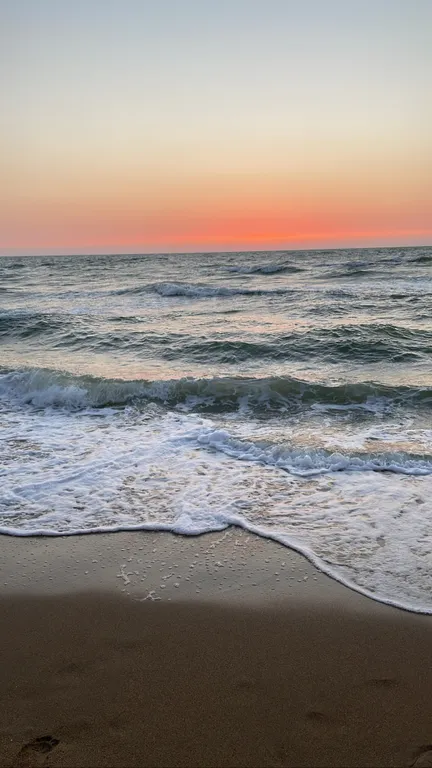 Уютный дом на море