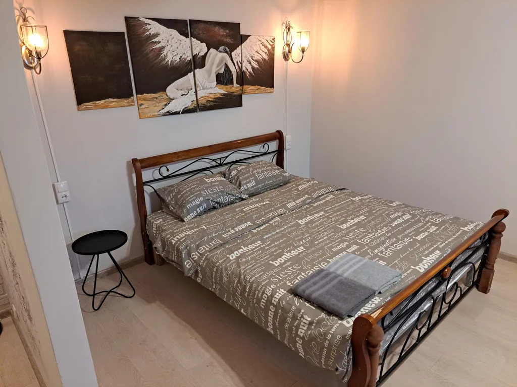 Квартира в центре города с видом на центральную площадь Победы