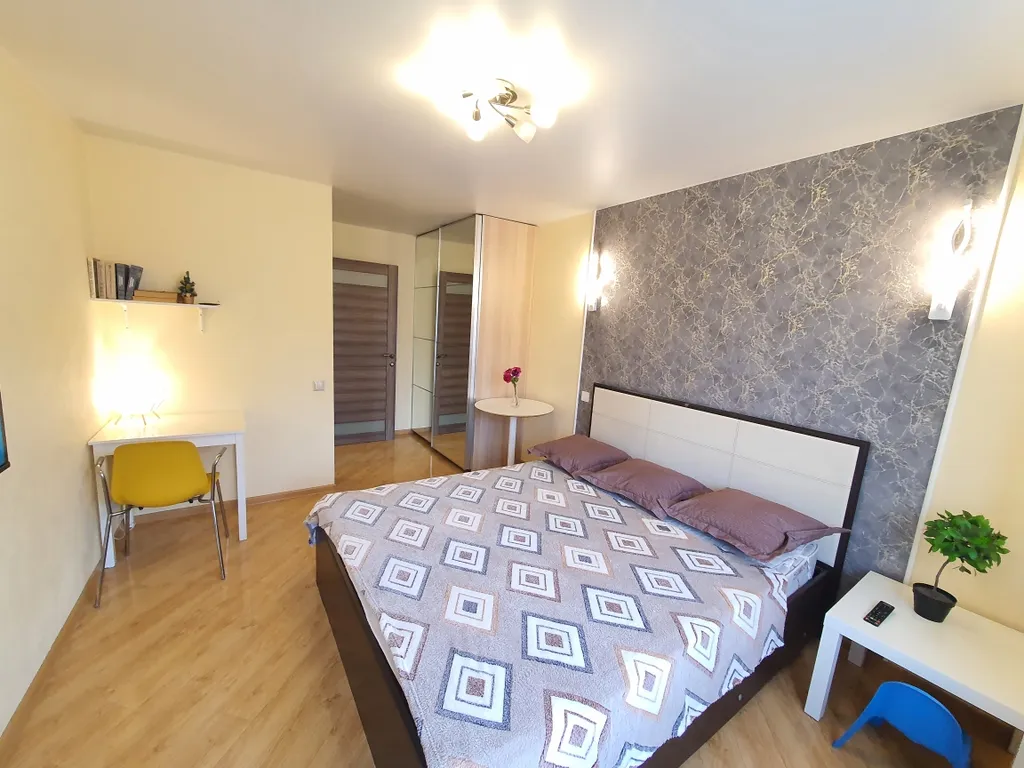 Квартира Квартира Apartlux — Екатеринбург