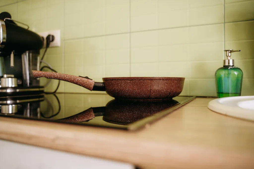 Панорамный дом с видом на воду, на берегу Вазузского водохранилища