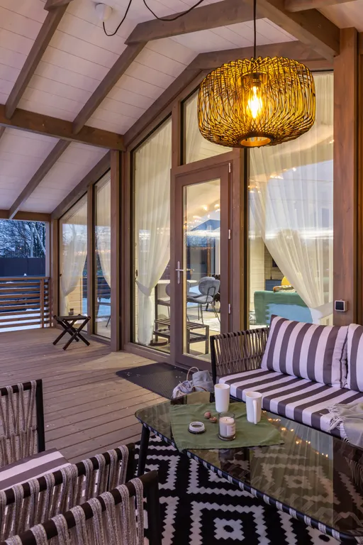 Коттедж Семейный дубльдом у пруда с баней и купелью в Новой Москве — Птичное