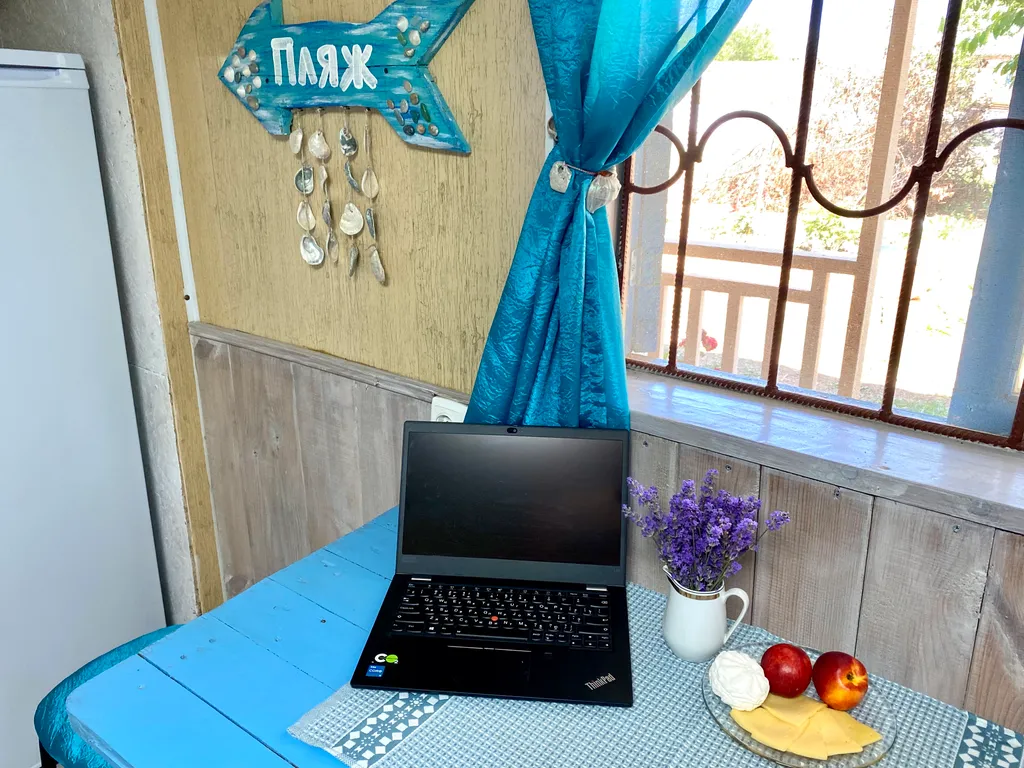 Домик у моря