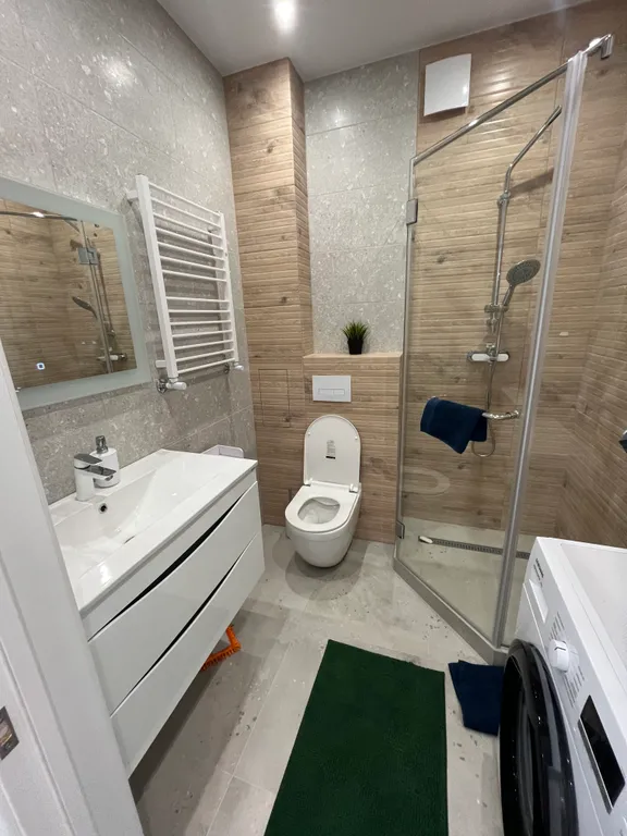 Квартира у озера