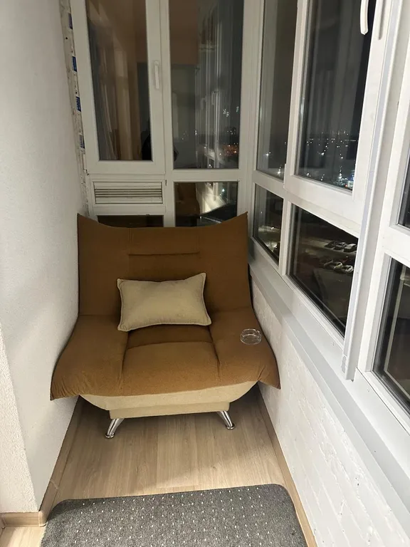 Чудесная евро2 на высоком этаже