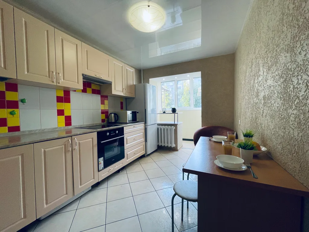 Уютная квартира рядом с ижевским зоопарком, ИЖГТУ и ИЖГСХА от Город 18