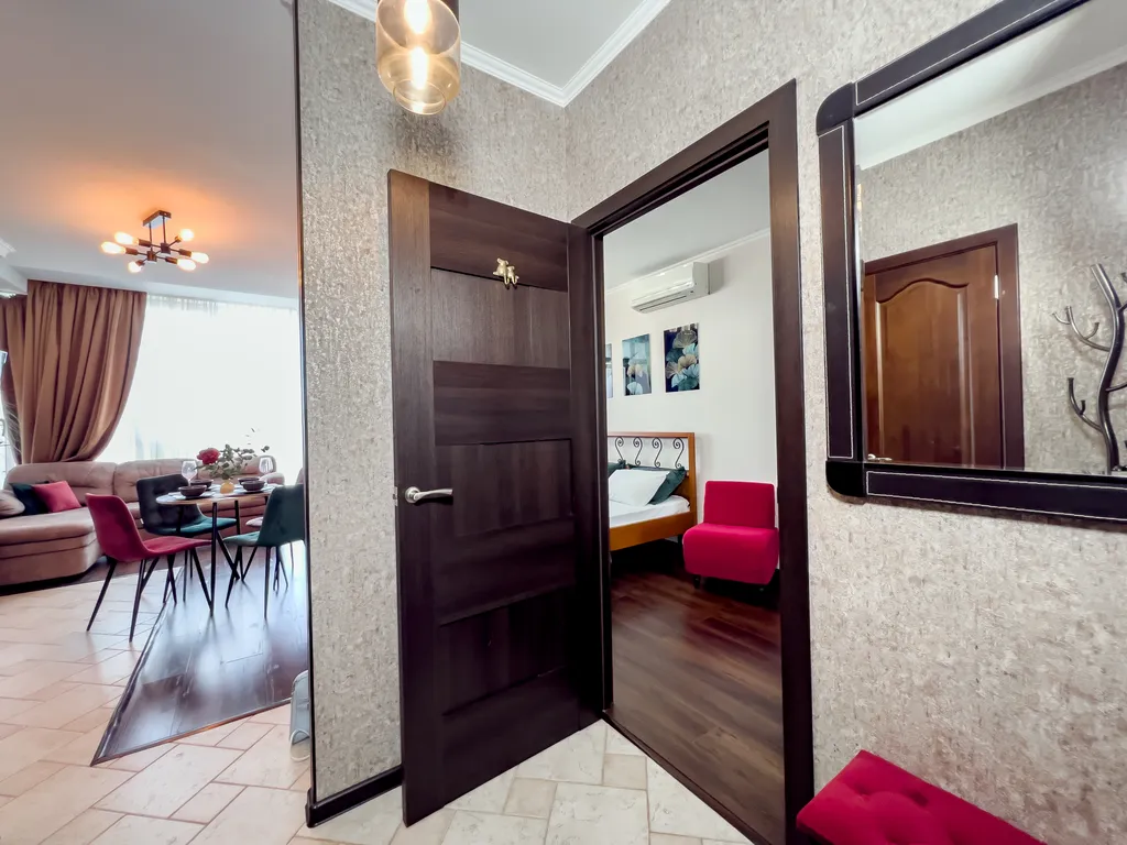 Квартира Квартира Aпaртаменты в caмом цeнтpе Aдлера нa нaбeрежнoй — Сириус