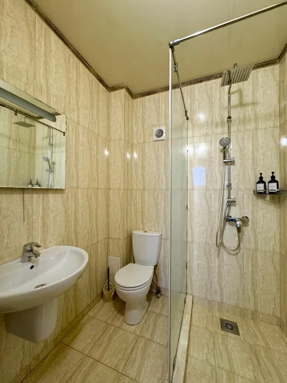 Квартира Квартира Двухуровневая евродвушка для четырёх человек в самом центре — Севастополь